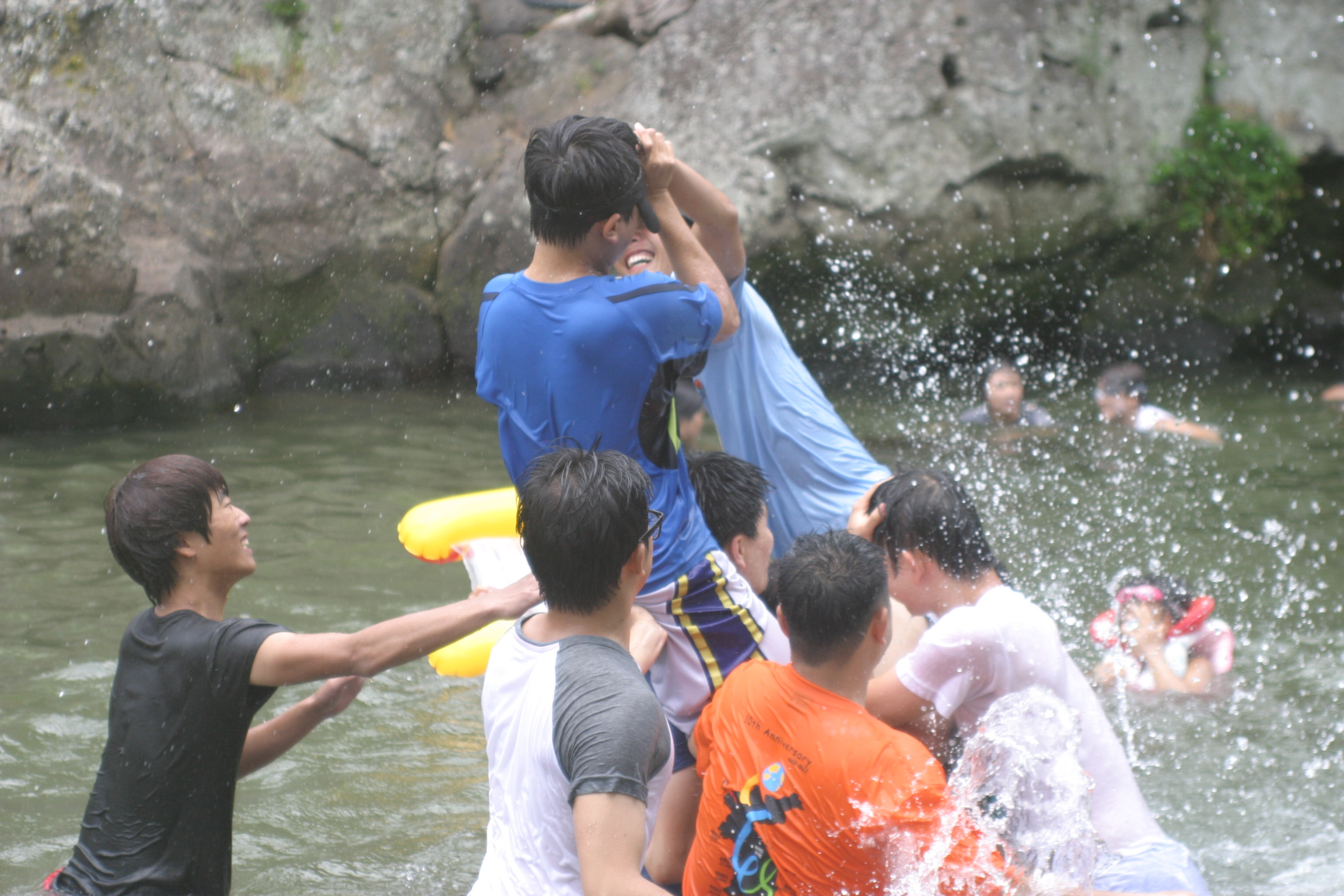 3ef98e66e97a9bebe78265d5372ce172.jpg